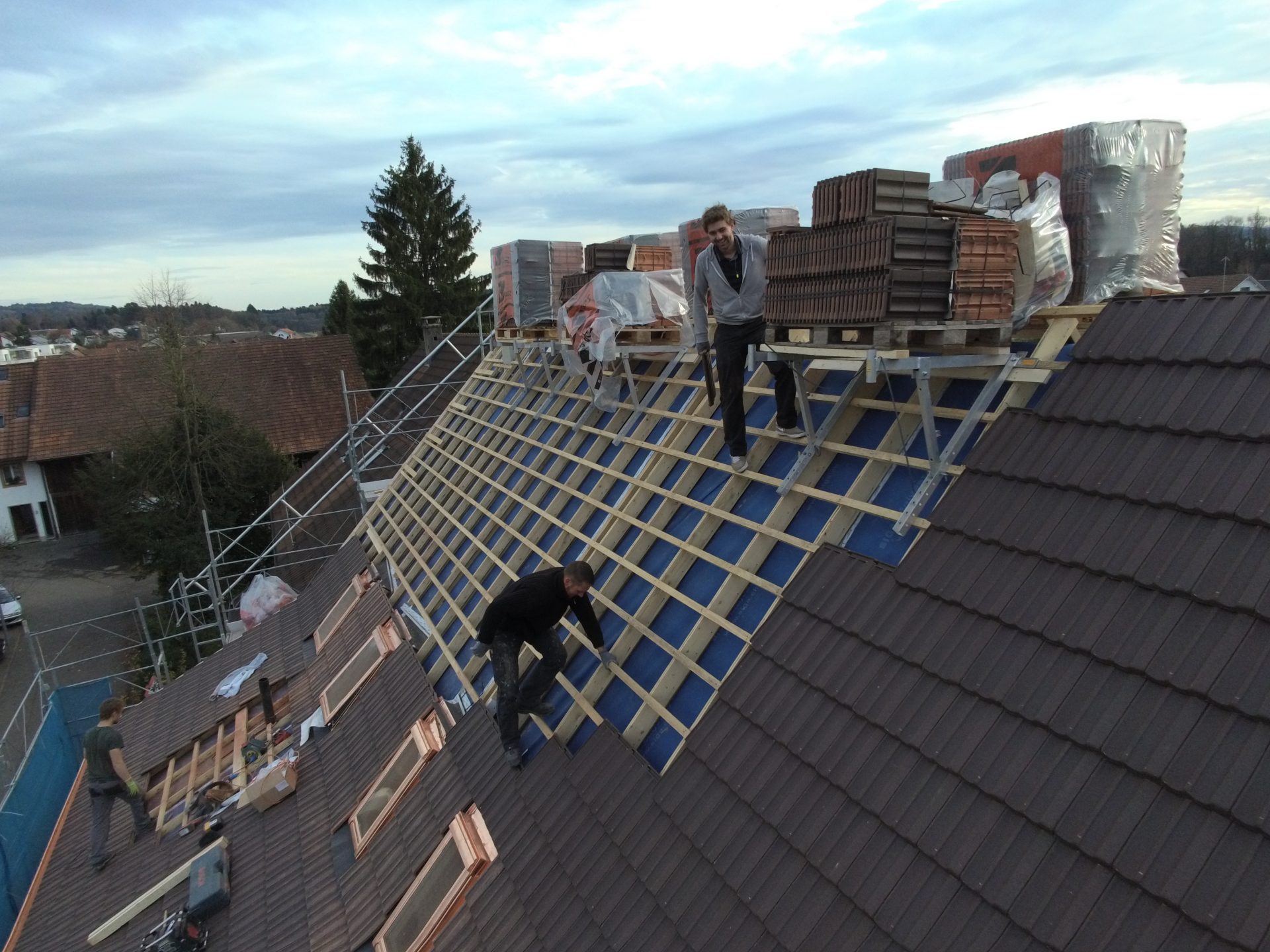 Holzbau Schärer | Bedachungen Möriken